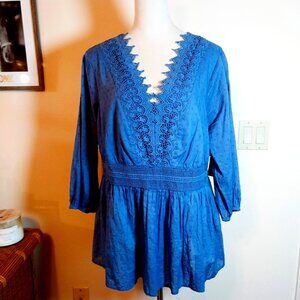 NWTS LANE BRYANT SIZE 16 EMBROIDERED BLOUSE